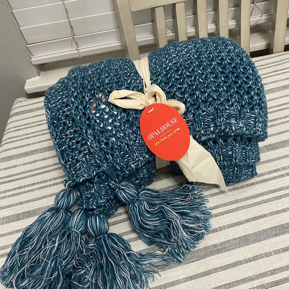 Opalhouse Designed with Jungalow Throw Blanket
